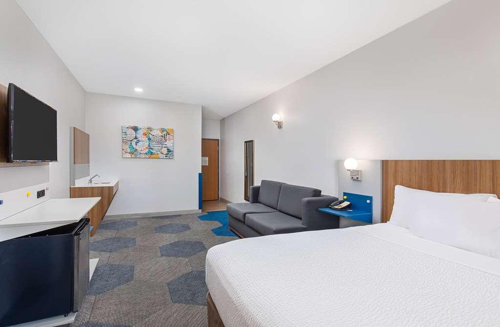 Microtel Inn And Suites By Wyndham Opelika Zimmer foto
